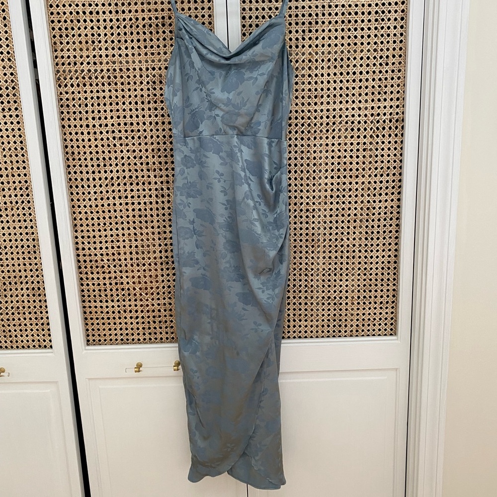 Lulus blue satin midi dress
